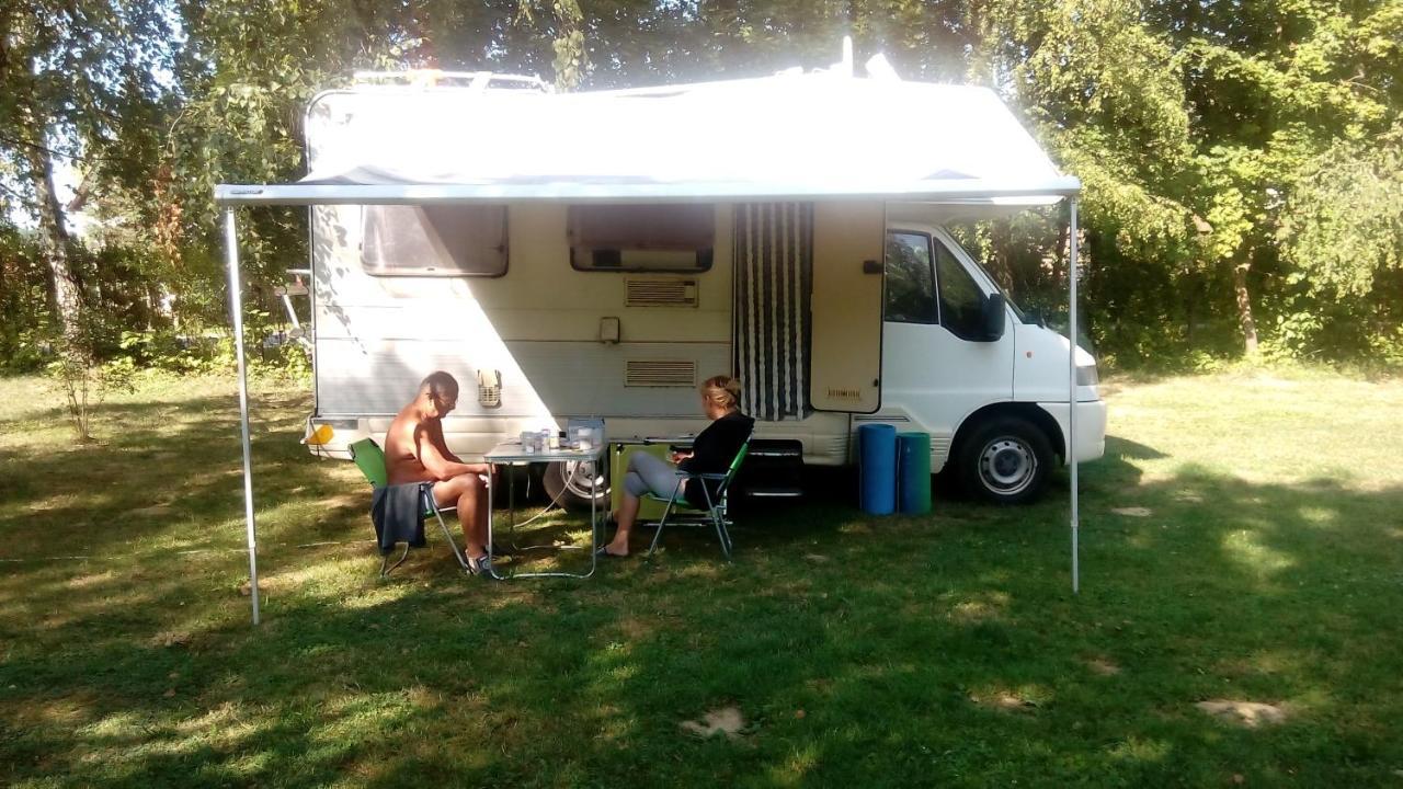Goecsej Voelgye Kemping Kustánszeg Extérieur photo